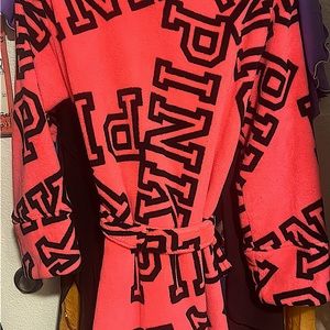 Victoria’s Secret cozy short robe